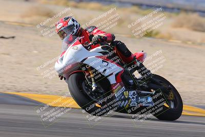 media/Dec-17-2022-SoCal Trackdays (Sat) [[224abd9271]]/Turn 7 Set 2 (1140am)/